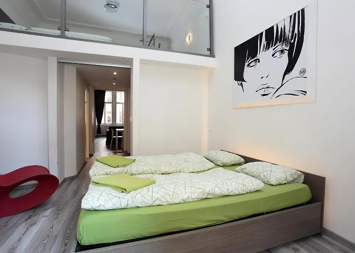 Apartment House - The Modern Flat
