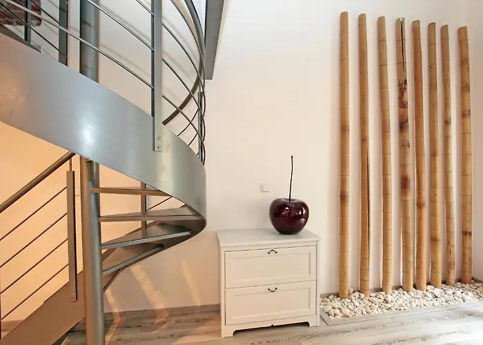 Apartment House - The Modern Flat